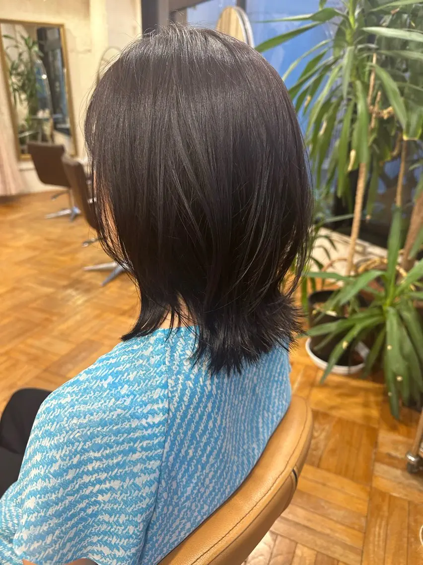 ミディアム カット ヘアカラー トリートメント レイヤー／ ／るかのヘアスタイル