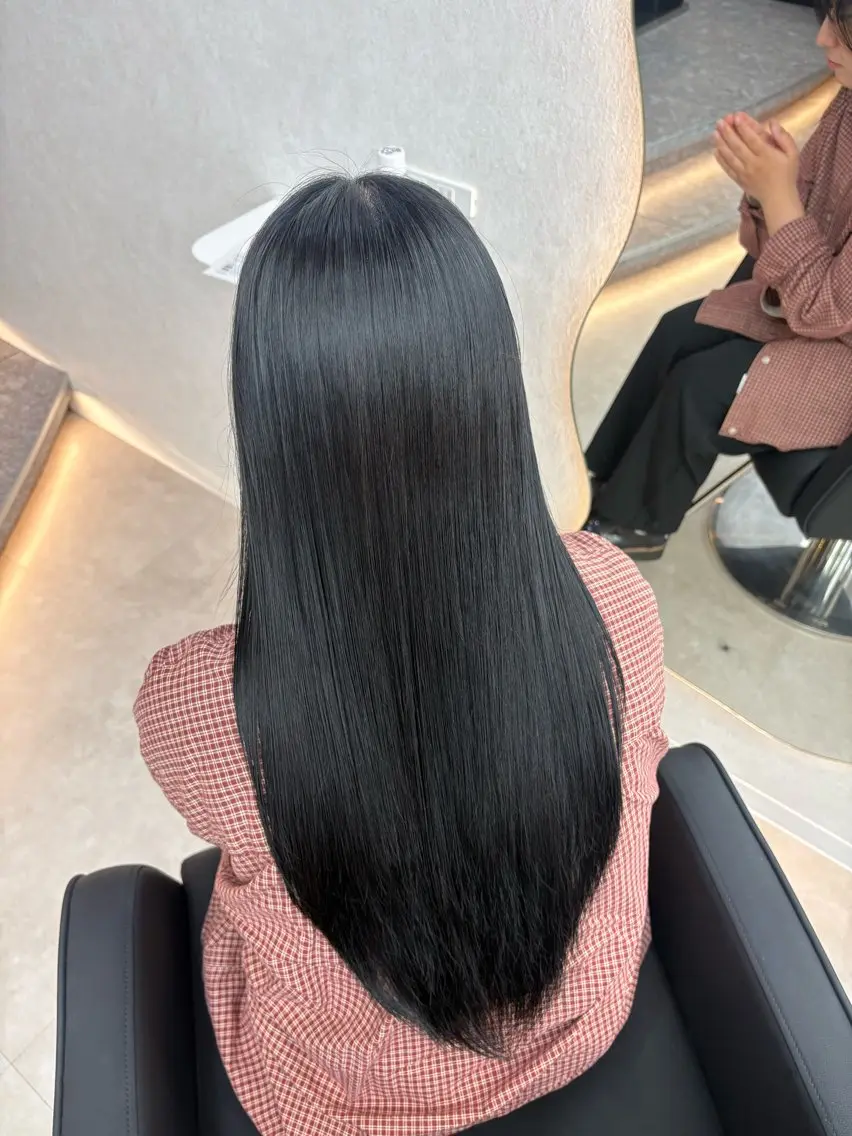 ロング カラー ヘアカラー トリートメント 💎あおい💎大宮 🦋ワンカラー🦋のヘアスタイル