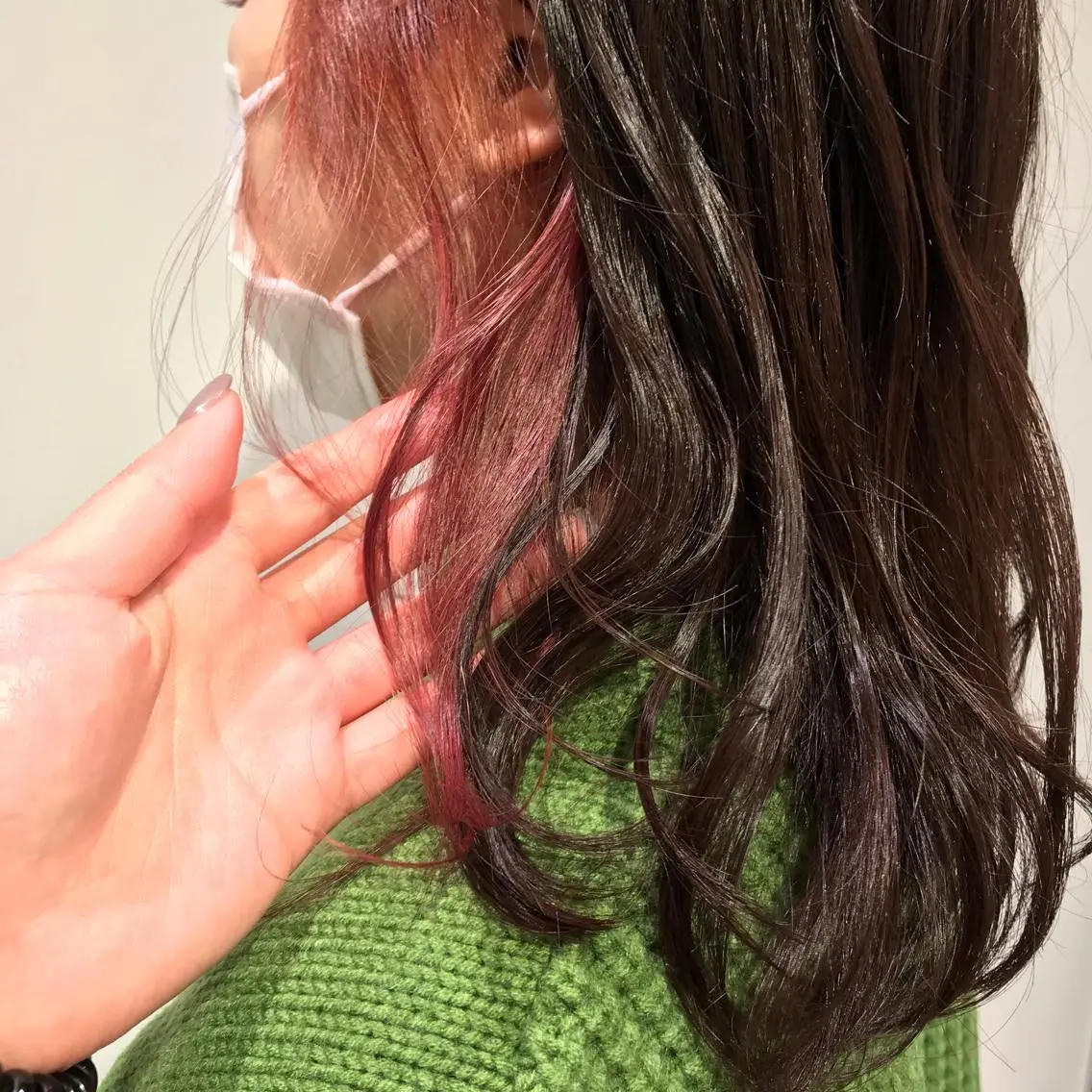 セミロング カラー 透明感カラー ピンクカラー ヘアカラー トリートメント 【暖色カラー特化】 中山由梨のヘアスタイル
