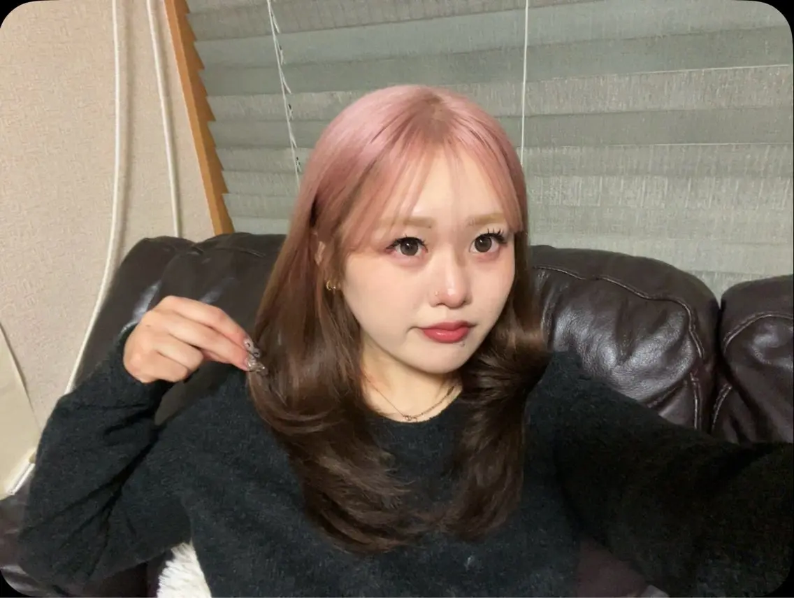ロング ヘアカラー ヘアセット 艶髪ハイトーンカラー 渋谷🎀ririkaのヘアスタイル