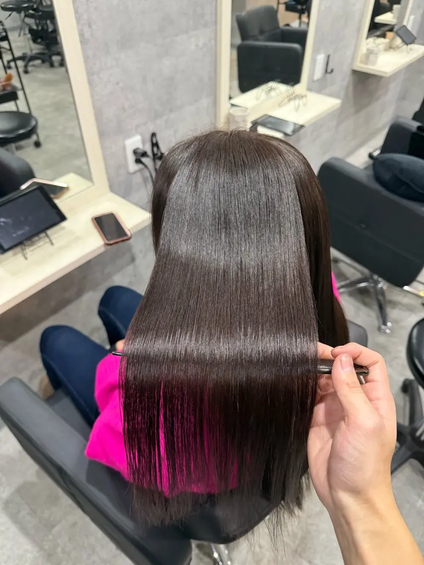 ロング ARCHEOSAKA TOUMAのヘアスタイル