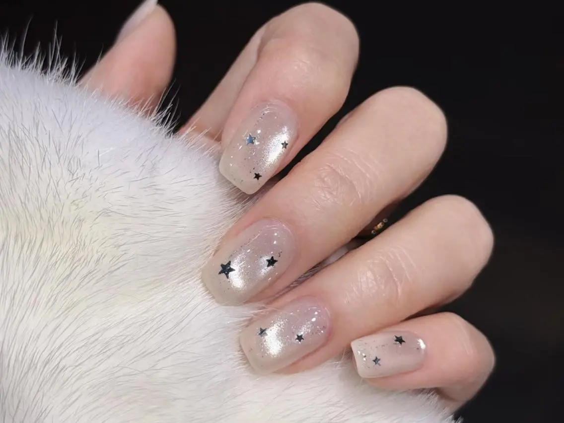 ネイル ハンドネイル ハンドケア MoonNail ナナのネイルデザイン