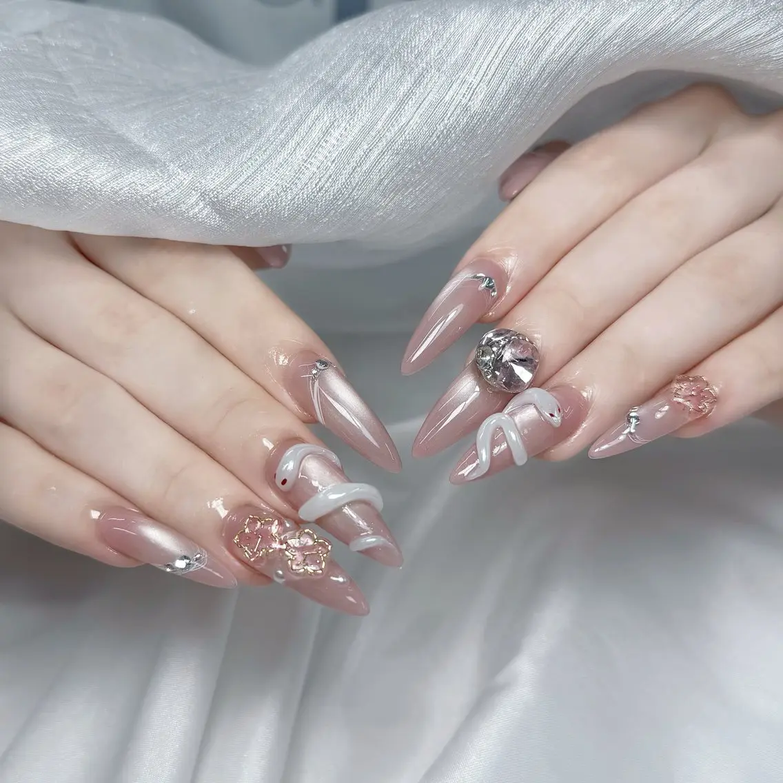 ネイル 🌸Hana 🌸のネイルデザイン