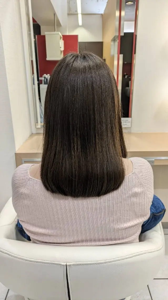 ミディアム カラー 透明感カラー カット ヘアカラー 斉藤 充哉のヘアスタイル