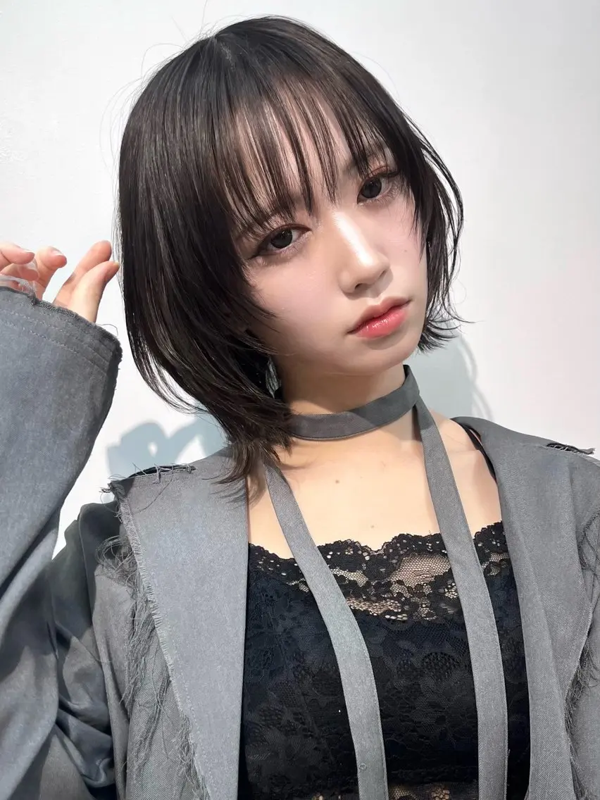 ショート ウルフ🦋顔まわり ❤︎ ͛めいのヘアスタイル