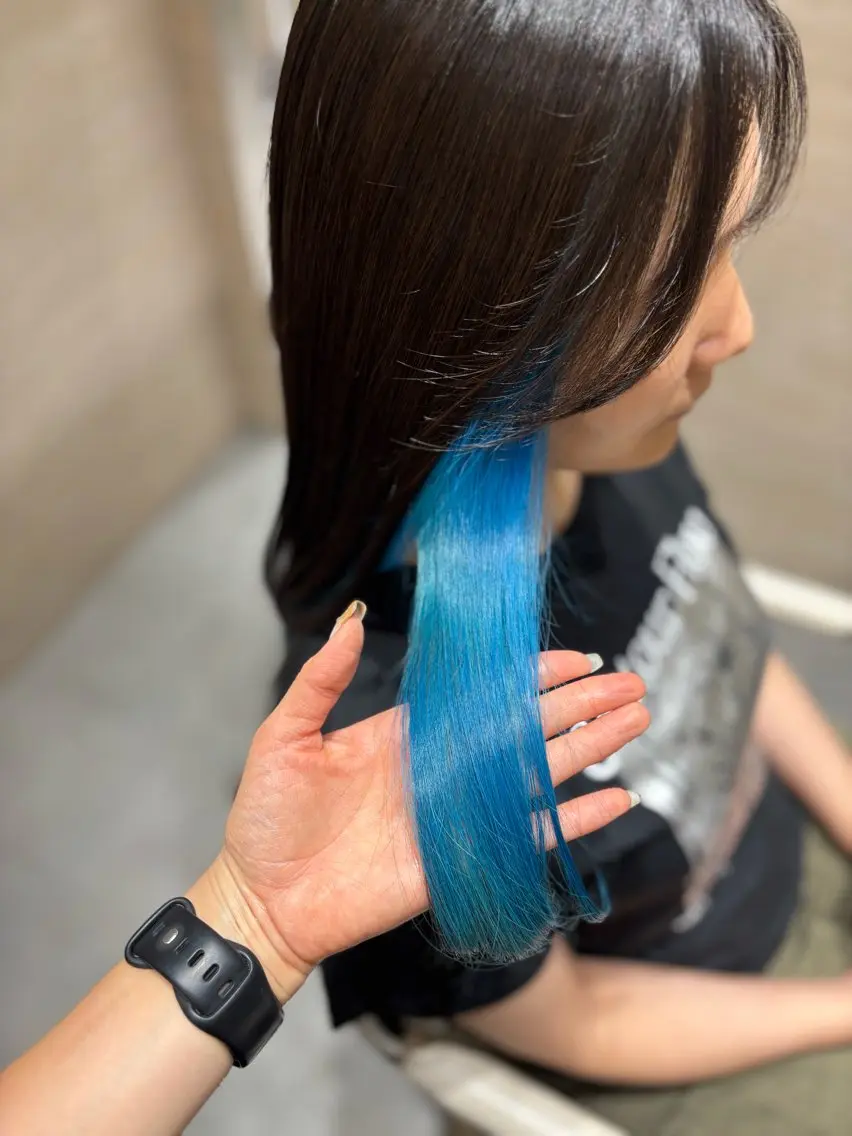ミディアム ヘアカラー トリートメント 美髪特化 🤍erikaのヘアスタイル