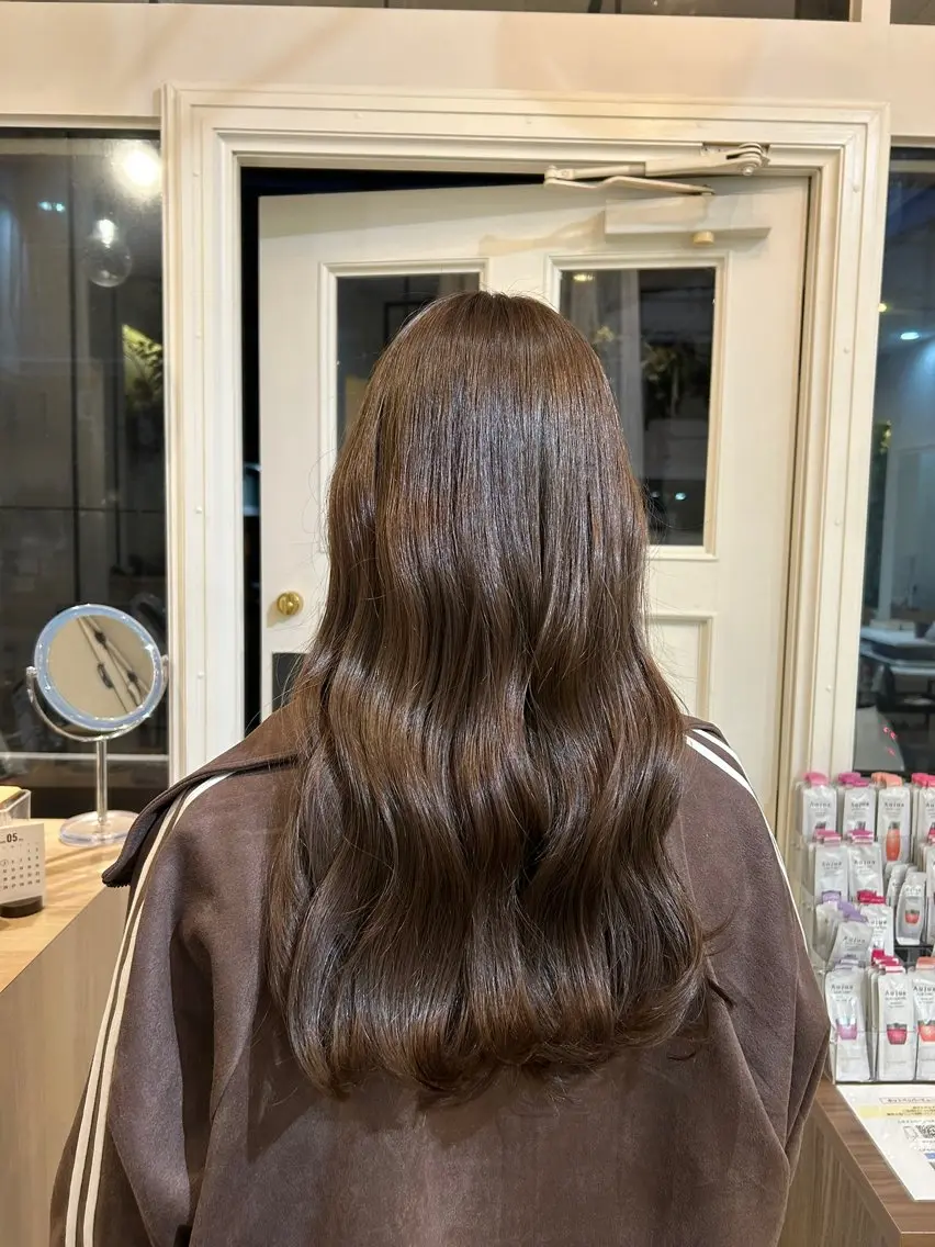 ロング カラー MAISON ema 🩵笹野 希里香のヘアスタイル