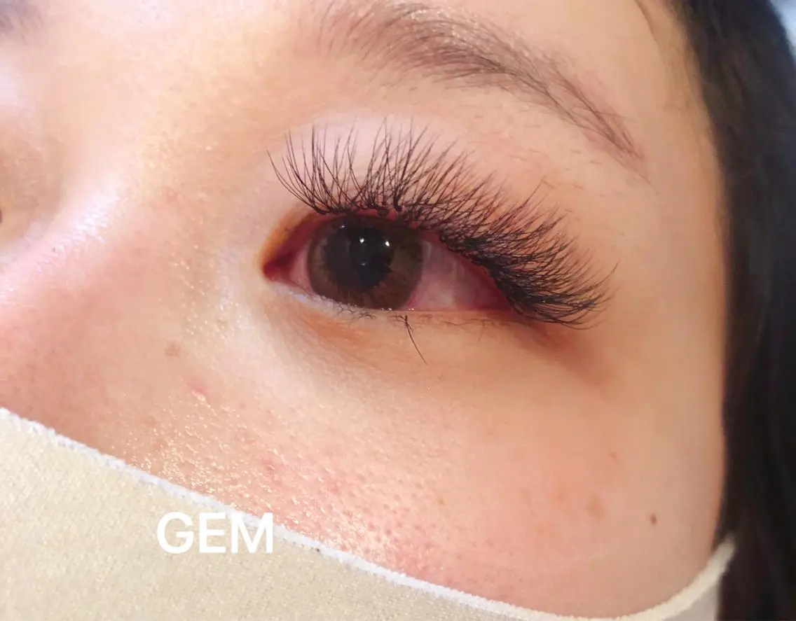マツエク・マツパ ボリュームラッシュ GEM beautyのマツエク・マツパデザイン