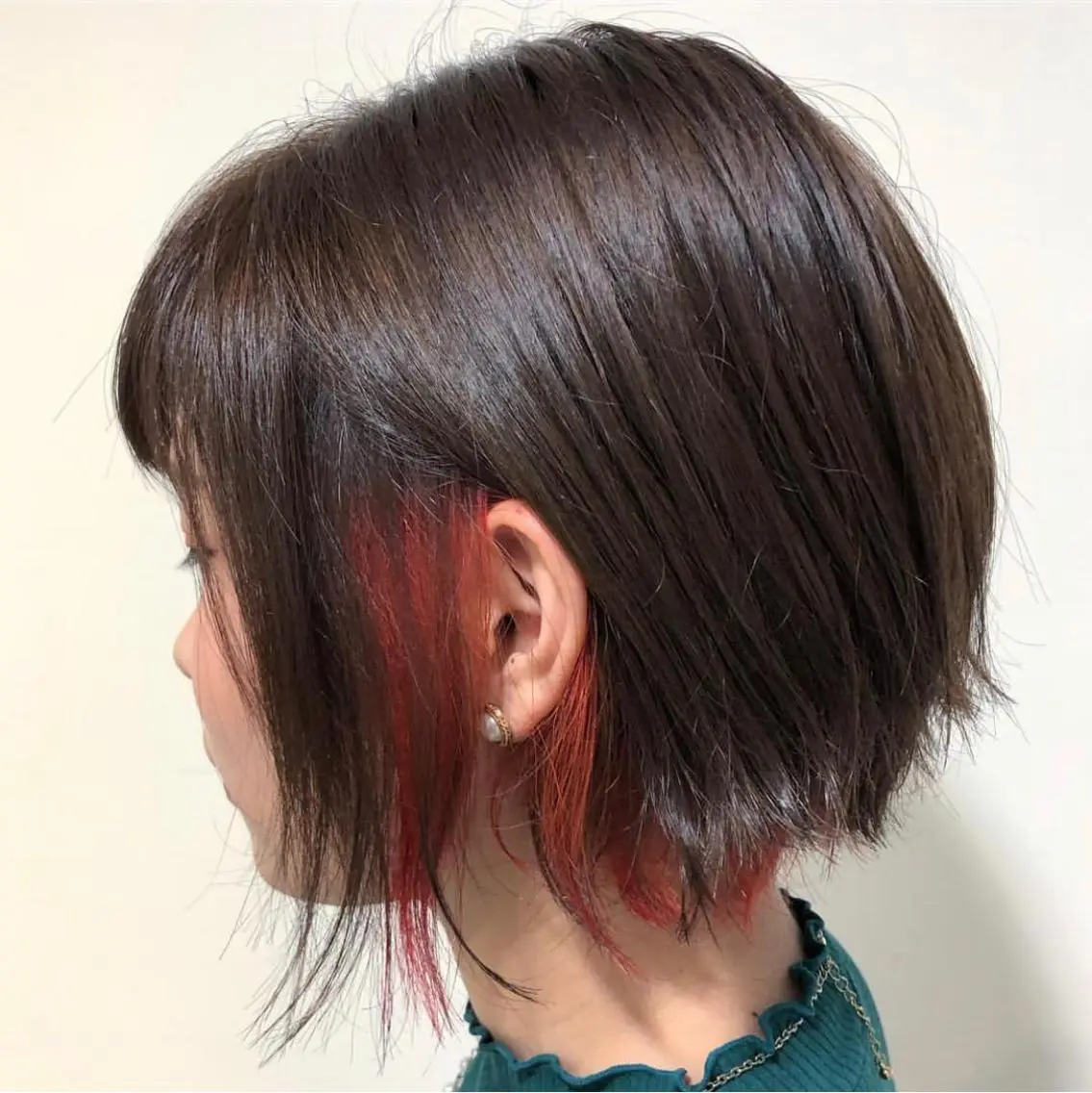 ショート カラー パーマ ヘアアレンジ ハイトーンカラー🤍 山下 優華のヘアスタイル