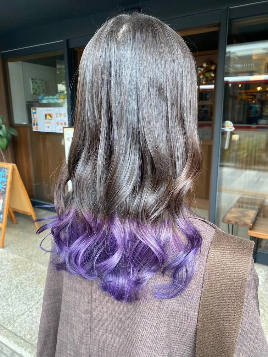 カラー ブリーチ 今枝莉菜 上品なツヤカラーのヘアスタイル