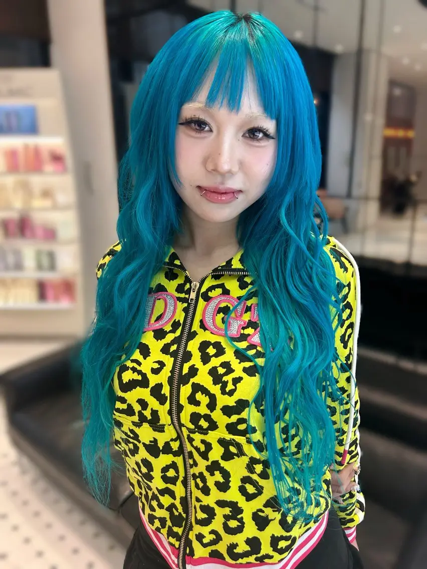 カラー ヘアカラー トリートメント 吉祥寺Yuuka韓国 ハイトーンカラー🎀のヘアスタイル