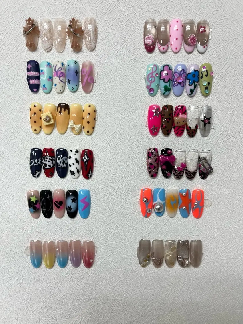 ネイル ハンドネイル ongles chicのネイルデザイン