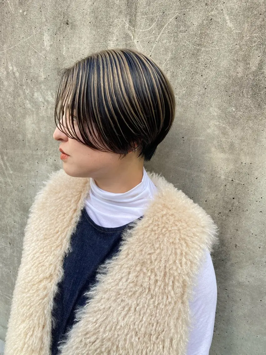 ショート カラー カット ヘアカラー トリートメント 吉武 茂暉のヘアスタイル