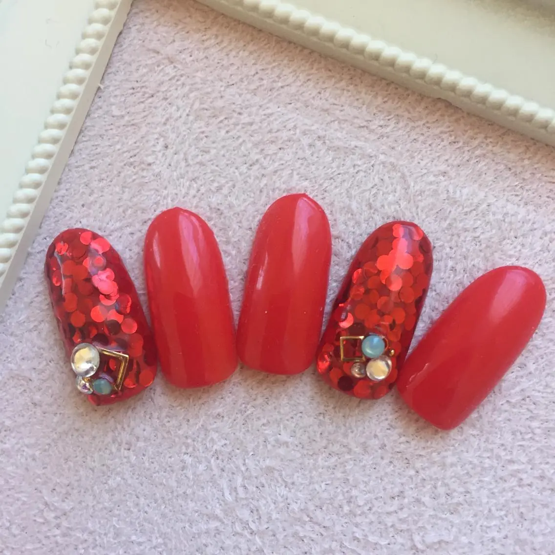 💎ジェルネイル💅 オフなしA:ワンカラー&アート数本の写真