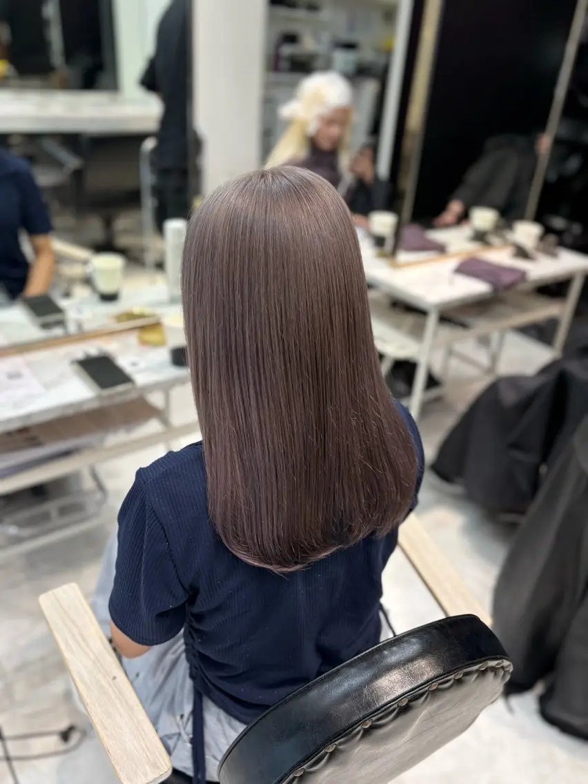 ロング カラー グレージュ ヘアカラー トリートメント ヘアセット 色落ち綺麗🩰ハイ トーン🎀RINKAのヘアスタイル