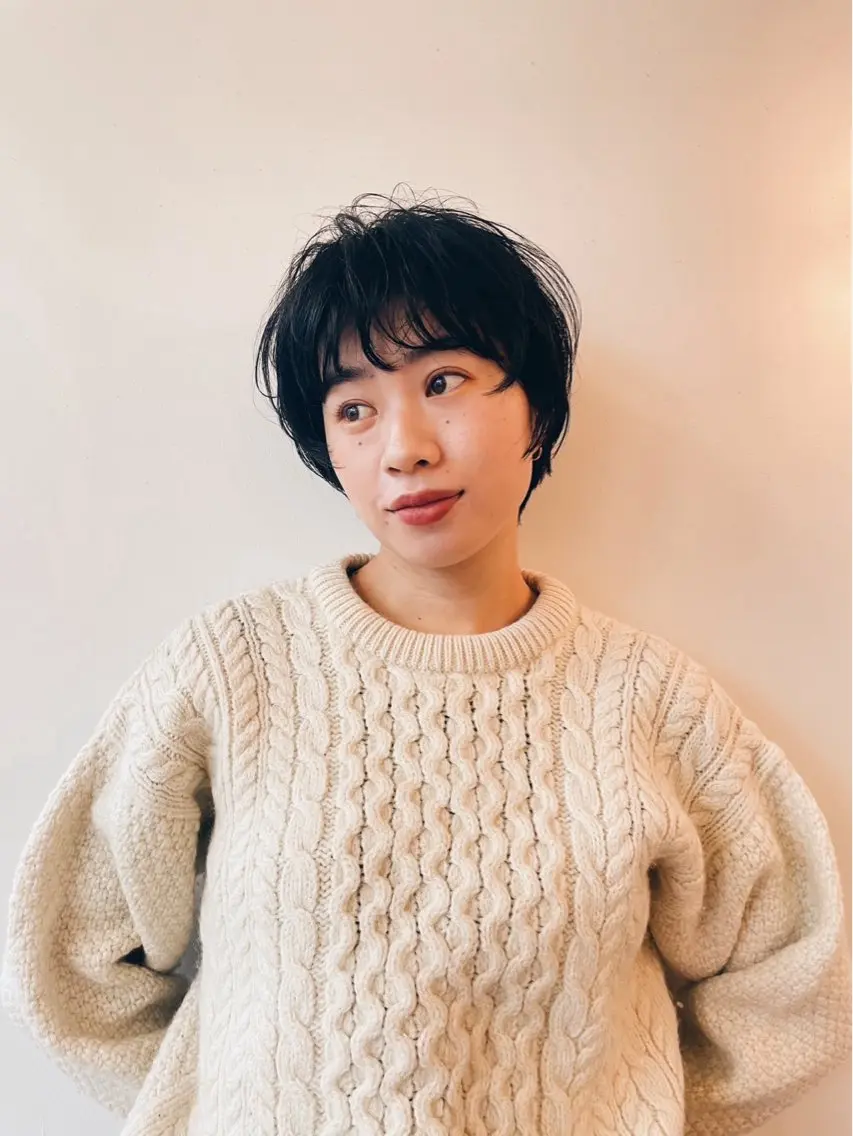 ショート ショートヘア 透明感カラー 🦙なりたりみのヘアスタイル
