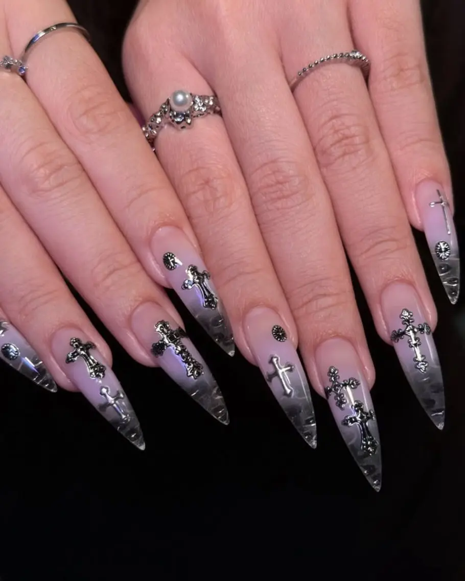 ネイル アートネイル フレンチネイル ジェルネイル キラキラネイル 韓国ネイル ICE Nailsのネイルデザイン