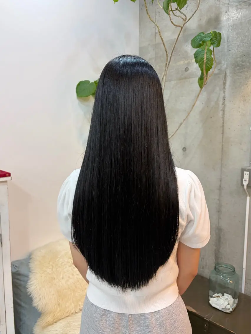 ロング 縮毛矯正 ヘアカラー 縮毛矯正 🍒tsukimi .SUI🍒艶カラーのヘアスタイル