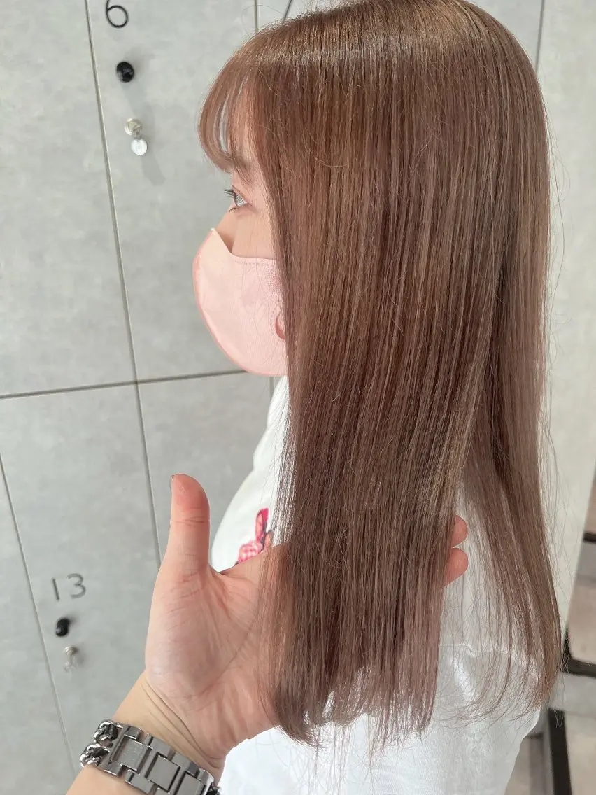 ミディアム カラー たかはし まいのヘアスタイル