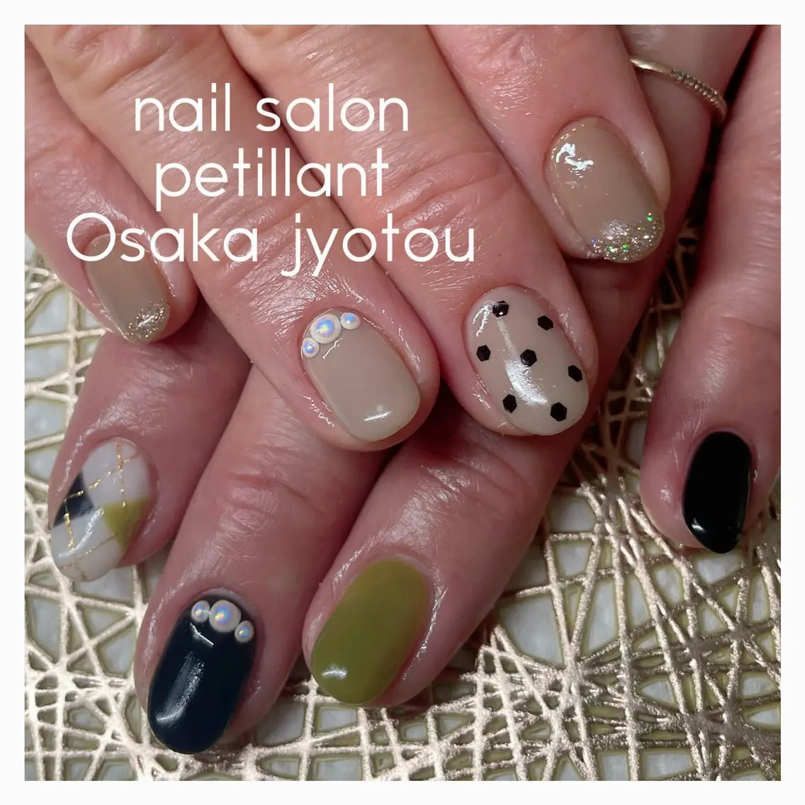 ネイル アートネイル オーロラネイル nail salon petillantのネイルデザイン