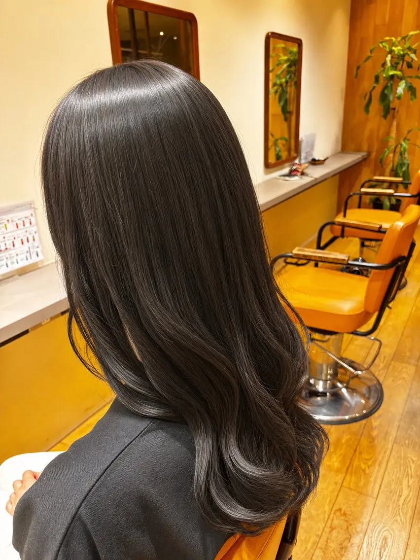カラー CLAPSコハク モデル募集のヘアスタイル