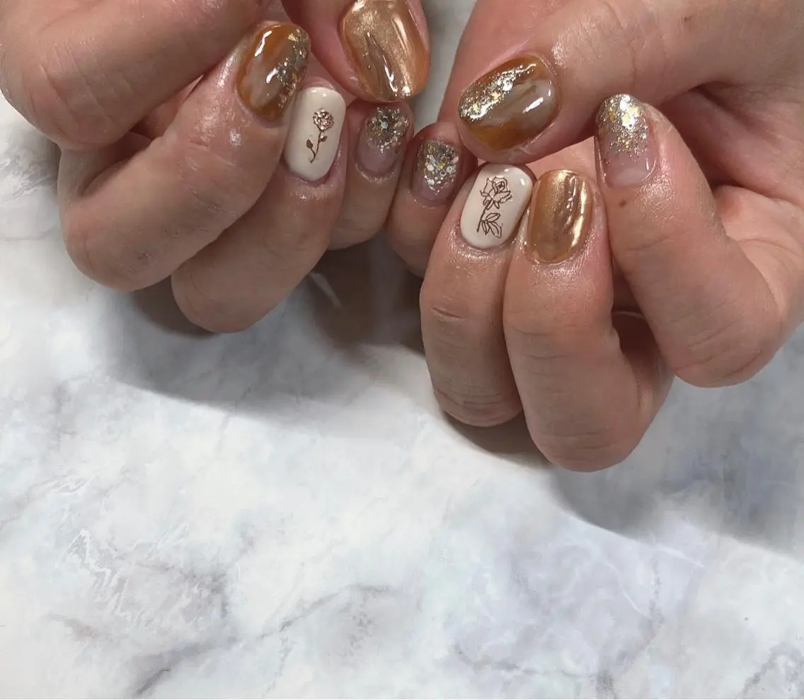 ネイル Agu. Nail tomoのネイルデザイン