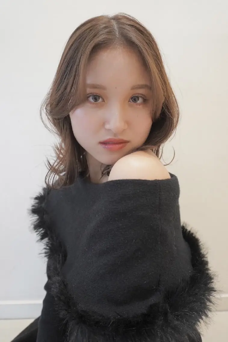 ミディアム カラー 艶髪/似合わせ/ ブリーチなし🫧のヘアスタイル