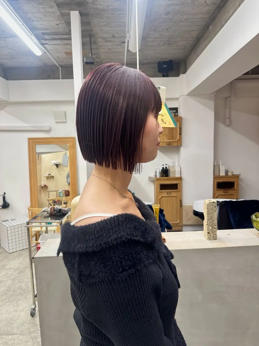 前髪カット+艶髪ダメージレスカラー+TRの写真