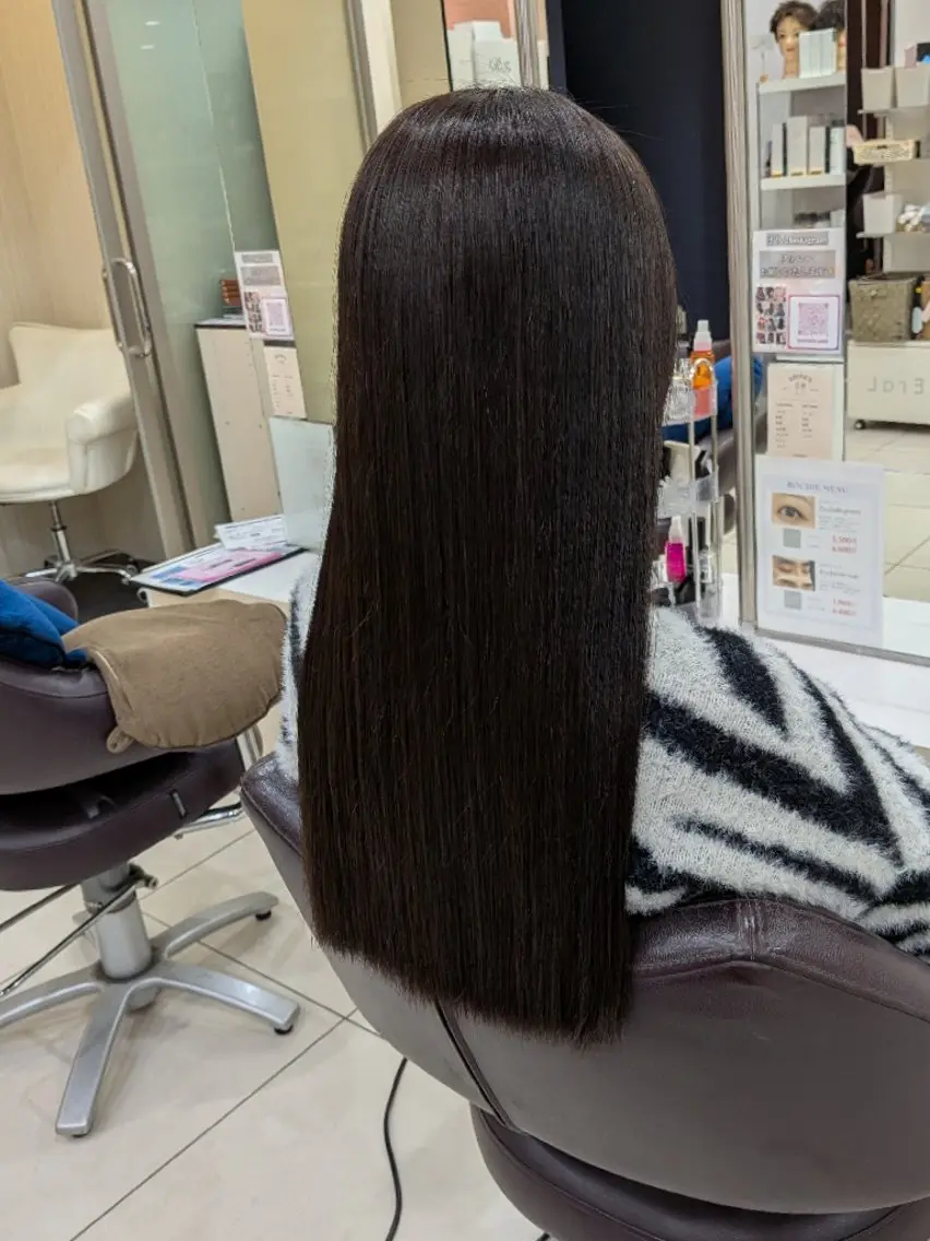 セミロング アッシュ 池田 翔汰のヘアスタイル
