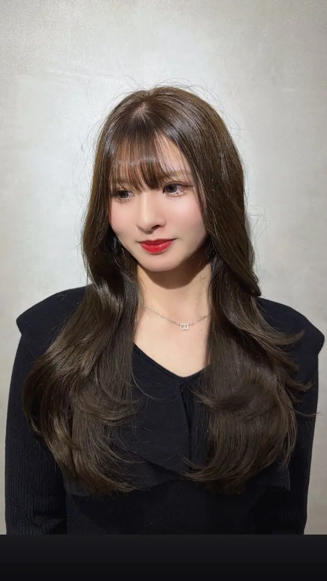 ロング カラー ヘアアレンジ ブリーチ 透明感カラー グレージュ ヘアカラー トリートメント ヘアセット 大宮/山口 竣也のヘアスタイル
