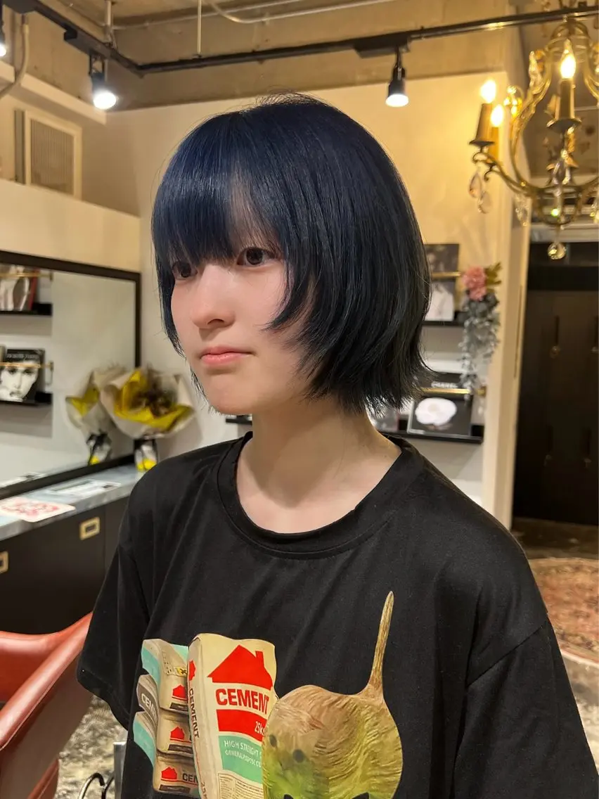 カラー ブルーカラー ボブ カット トリートメント カットモデル募集中 🎀まなみの眉毛・アイブロウイメージ