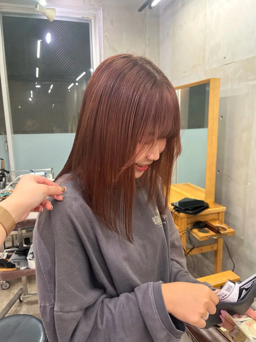 ミディアム ヘアカラー 🤎𝐌𝐚𝐨⌇ お悩み解決美容師🤎のヘアスタイル
