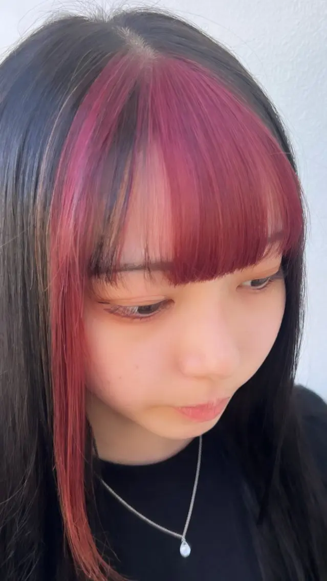 ロング カラー インナーカラー かわの ももな 💜ྀིのヘアスタイル