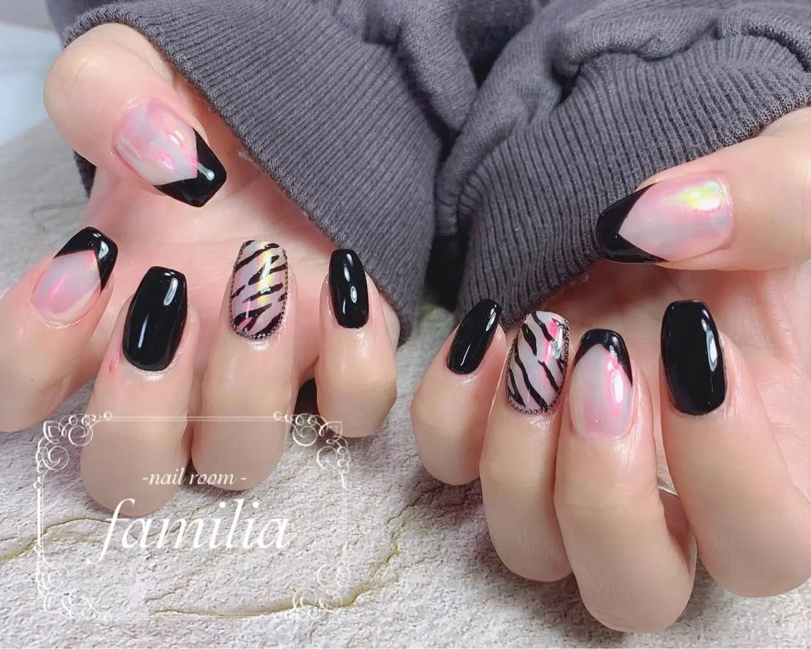 ネイル ハンドネイル -nailroom- familiaのネイルデザイン