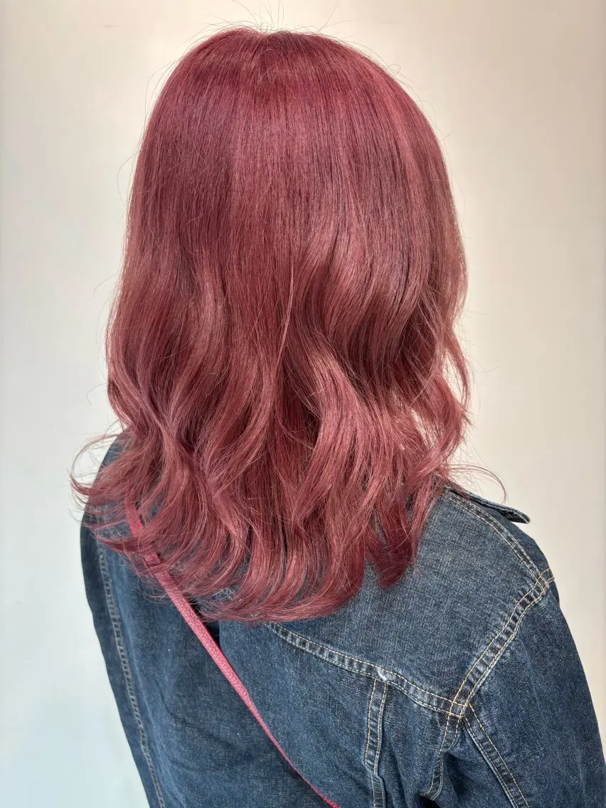 ミディアム カラー ベージュカラー コーラルベージュ カット ヘアカラー トリートメント メンズ特化✨パーマ Atria横浜コンダのヘアスタイル