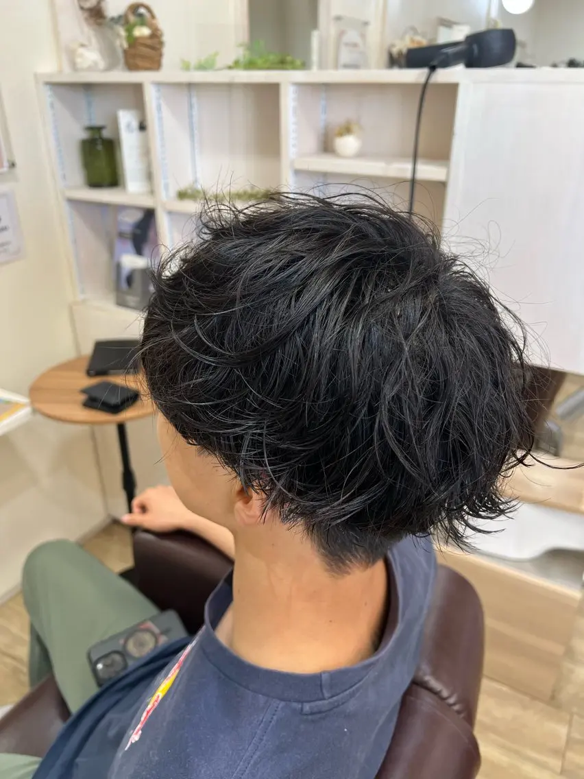 ショート パーマ メンズ パーマ／メンズ ／ピンパーマ/横山のヘアスタイル