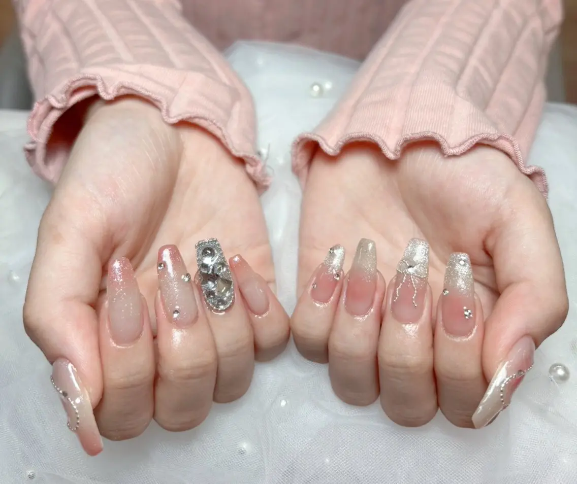 ネイル Bél Nail salonのネイルデザイン