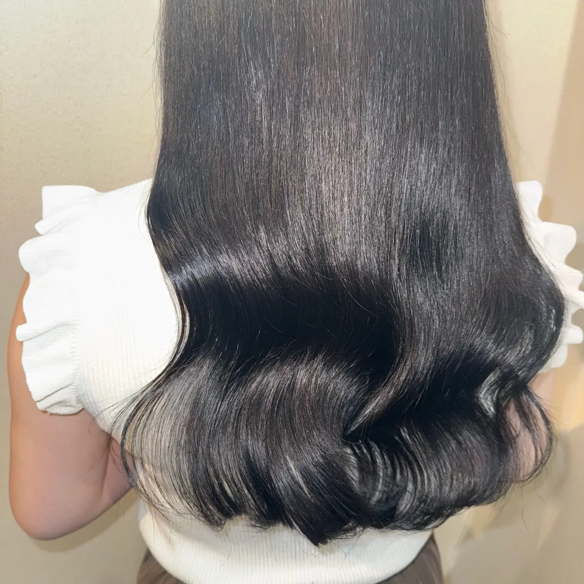 ロング カラー ブリーチ ブラウンカラー 透明感カラー ダークブラウン ヘアカラー 野崎 桃実のヘアスタイル