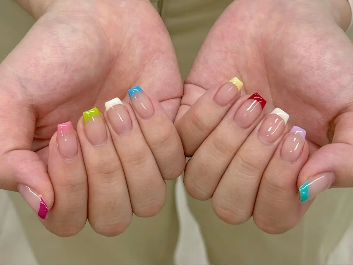 ネイル 長さ出し フットネイル ジェルネイル マグネットネイル 持ち込み ハンドネイル ハンドケア Ocean Nailのネイルデザイン