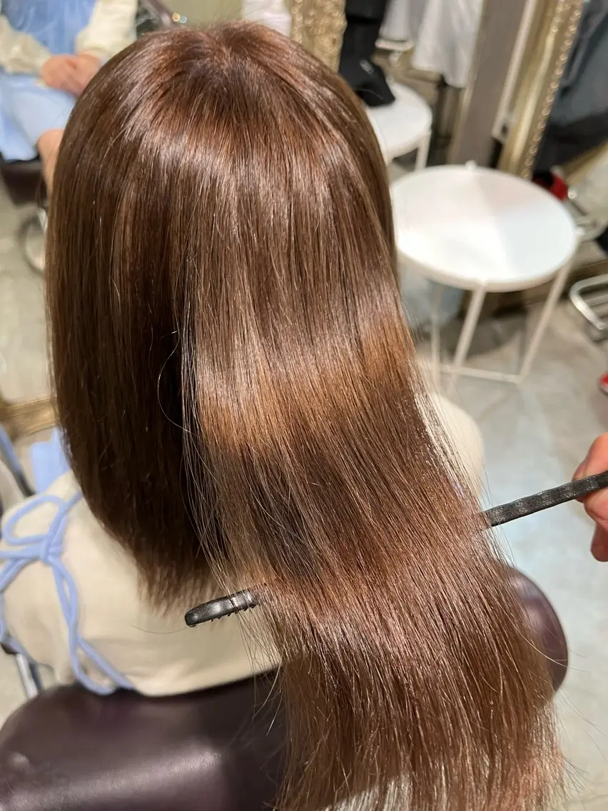 ミディアム カラー ブリーチ フェザーパーマ🌙 毛流れ yuzukiのヘアスタイル