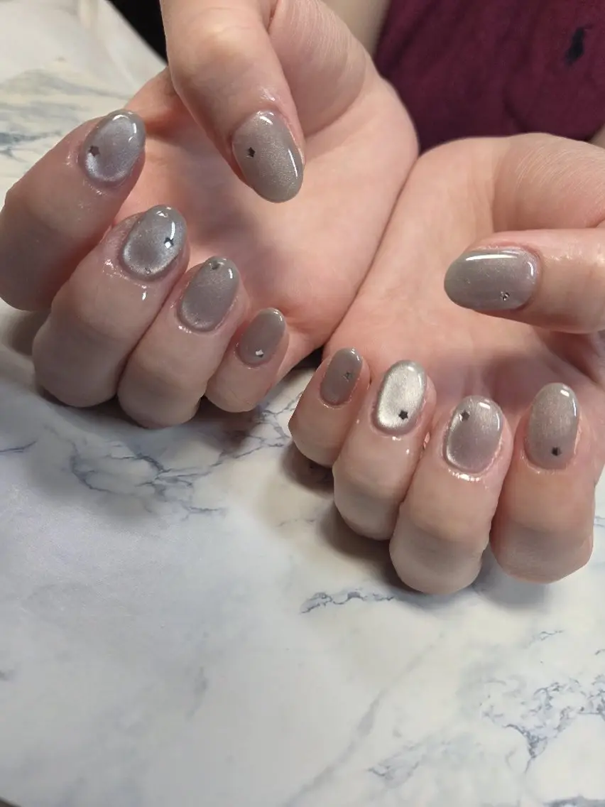 ネイル アートネイル ハート キラキラネイル マグネットネイル ビー玉ネイル ハンドネイル flure de neige yukiのネイルデザイン