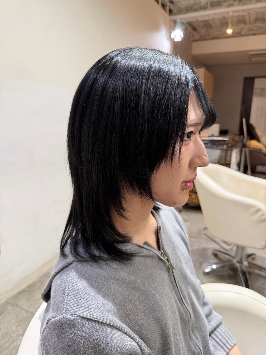ショート ヘアアレンジ シールエクステ エクステ ウルフカット エクステ makoto 池袋 カット 縮毛矯正のヘアスタイル