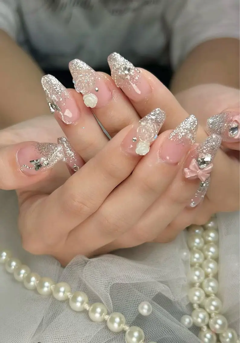 ネイル ゆみ 🌻ひまわりサロンのネイルデザイン