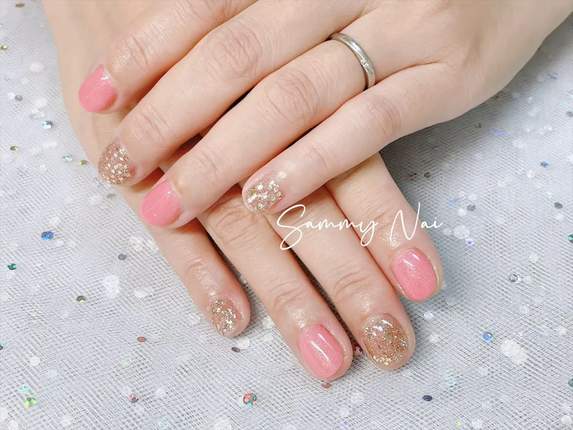 ネイル ゴールド ラメ(グリッター) ワンカラーネイル ピンク ハンドネイル Sammy Nailのネイルデザイン