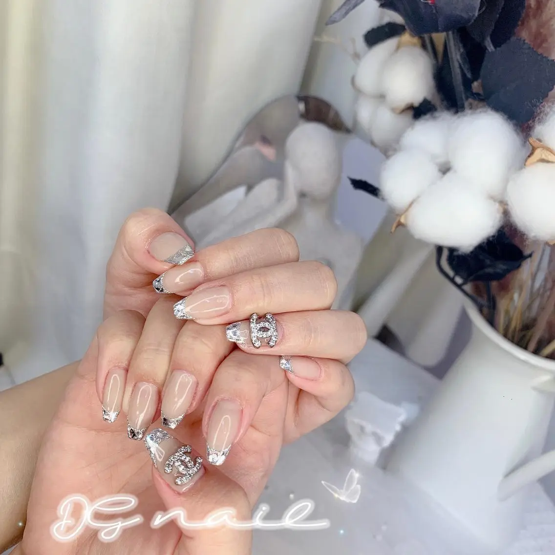 ネイル ハンドネイル ハンドケア DG nailのネイルデザイン