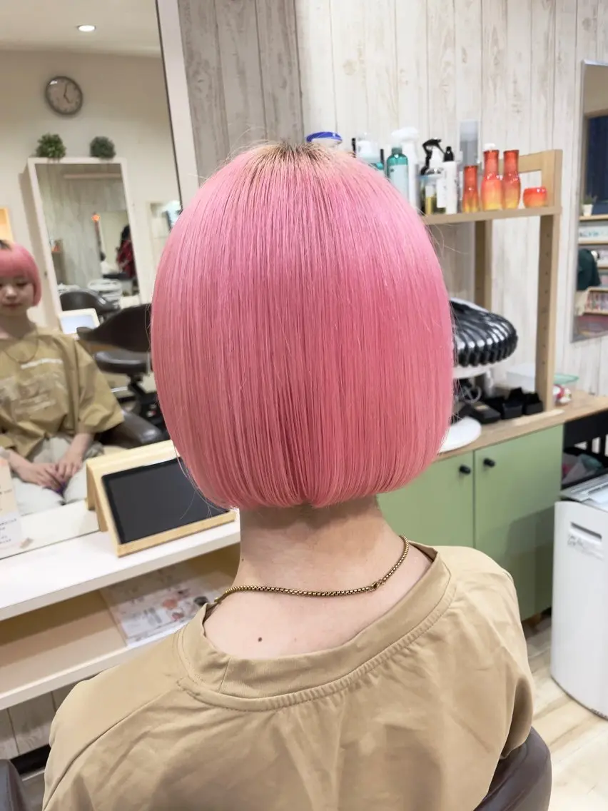 ショート カラー ブリーチ ピンクカラー 🌈派手髪ハイトーン 🌈鈴木亮太🌈のヘアスタイル