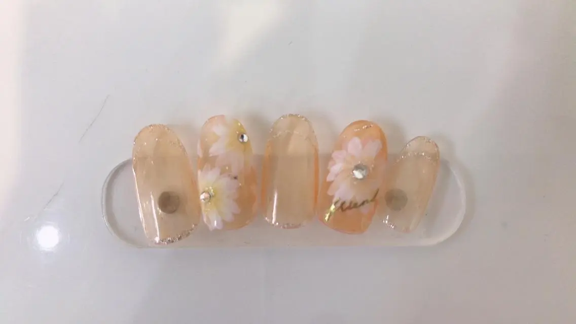 ネイル フラッシュネイル フットネイル フレンチネイル ジェルネイル ガラスフレンチ brilliant s.kのネイルデザイン