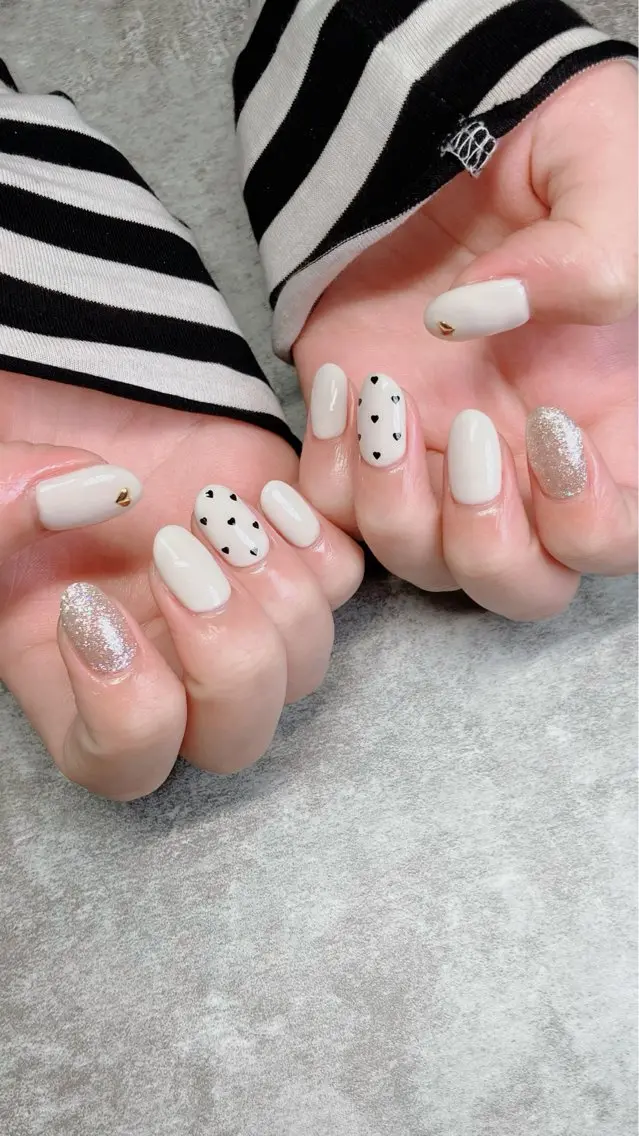 ネイル ハンドネイル ハンドケア shino🌟 痛ネイルのネイルデザイン