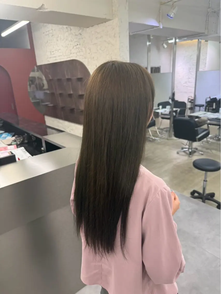 カラー LYNE/もりの里 守田光希のヘアスタイル