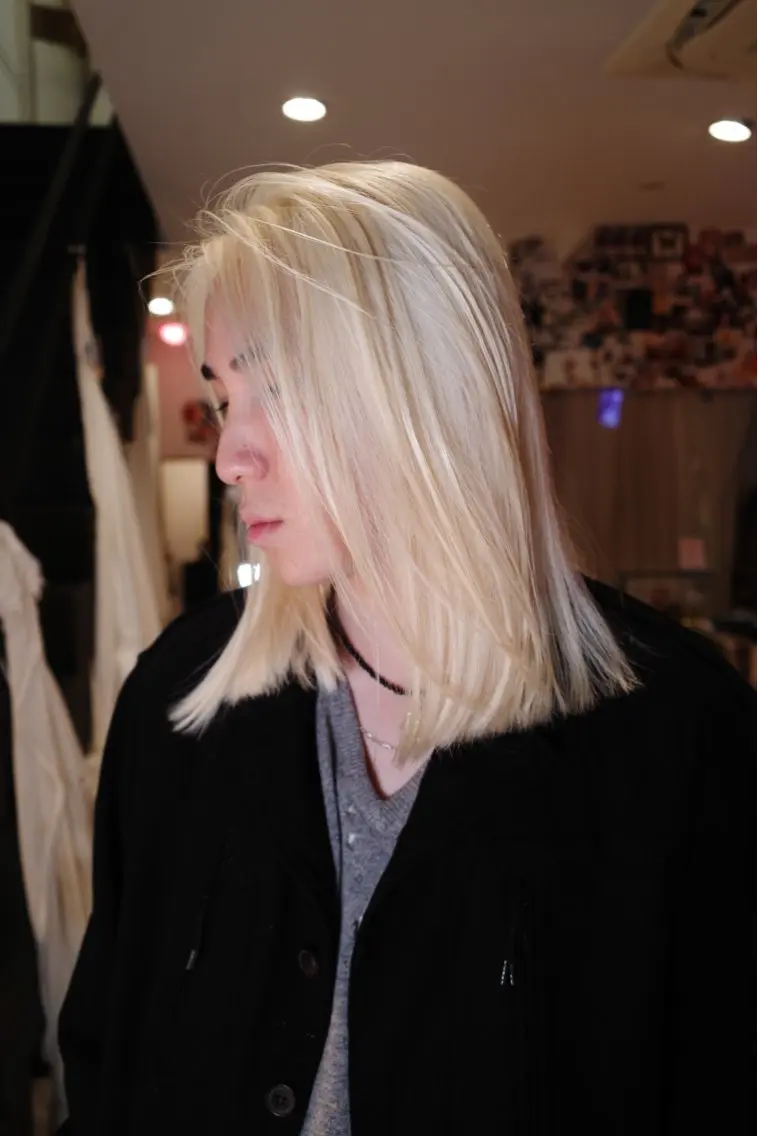 【再来様限定】カット+ケアブリーチ+オンカラーの写真